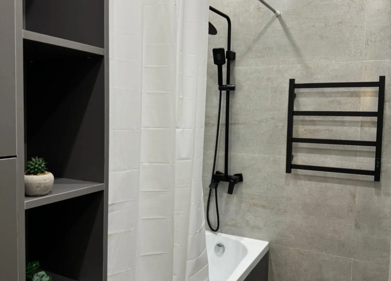 Flat in the center of the city Almaty Apartment